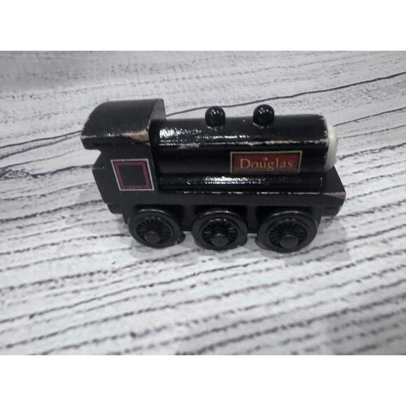 Vintage Thomas & Friends Wooden Railway Douglas - Picture 2 of 4